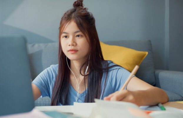 Manajemen Sekolah Lebih Efisien dengan LMS dari Siswamedia